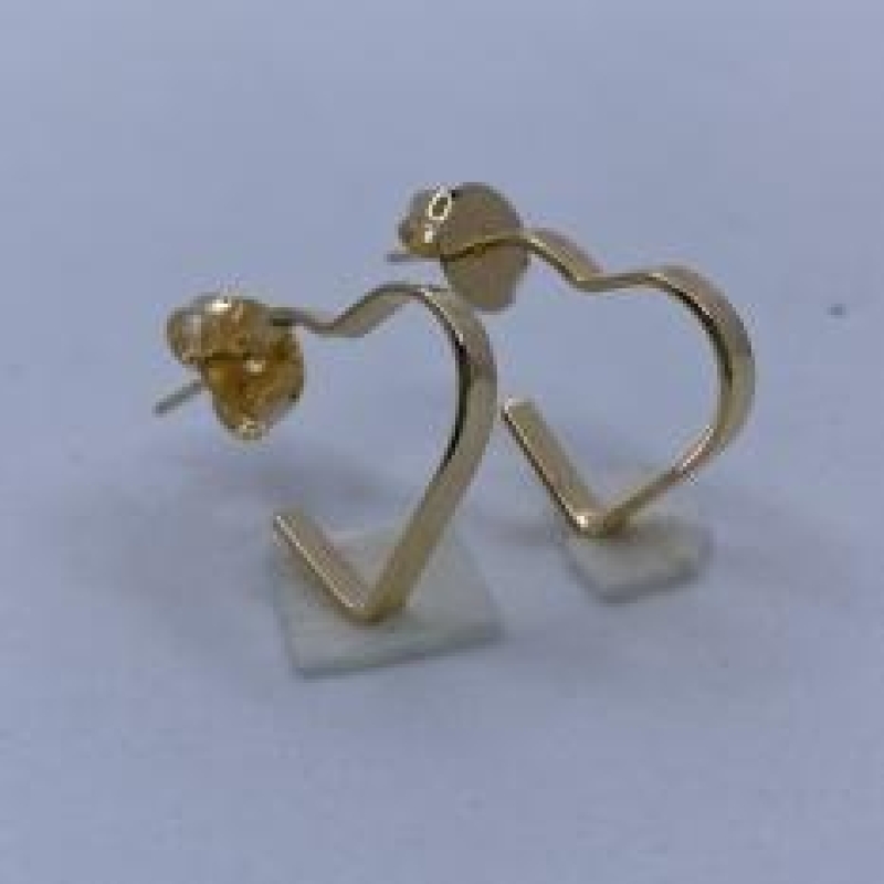 BRINCO DE ARGOLA CORAÇÃO